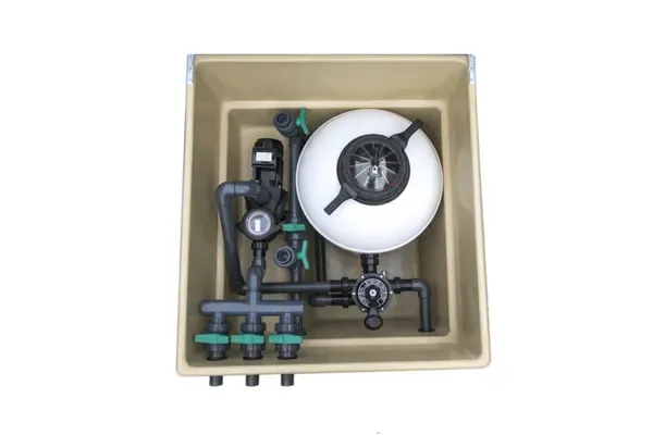 Filtration housings